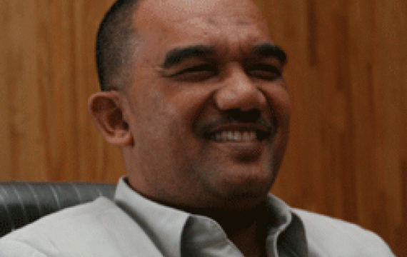 Jefry Noer Jual Air Kencing Sapi Rp25 Ribu per liter